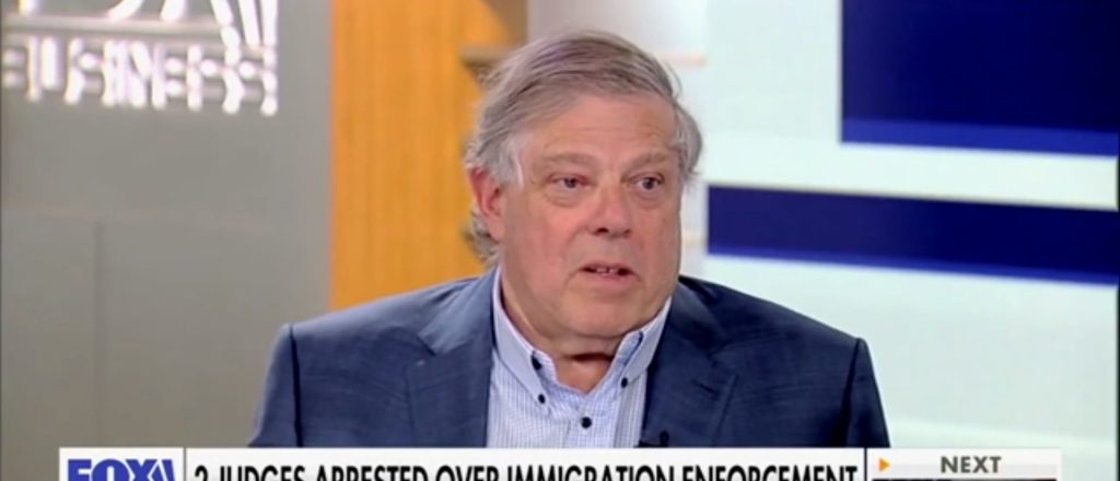 Fmr Clinton Pollster Says Media’s Relentless Anti-Trump Bias Still Can’t Stop Democrats From Falling ‘Off A Cliff’