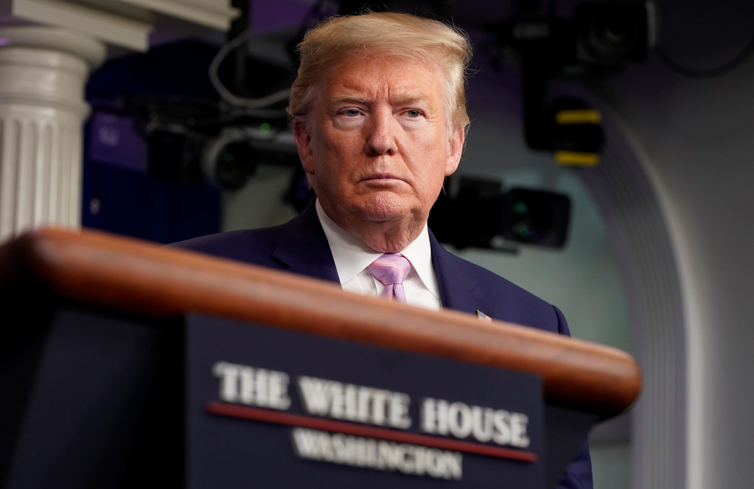 Trump Hopes U.S. Sport Can Resume Soon, Wants Fans ‘Back in Arenas’