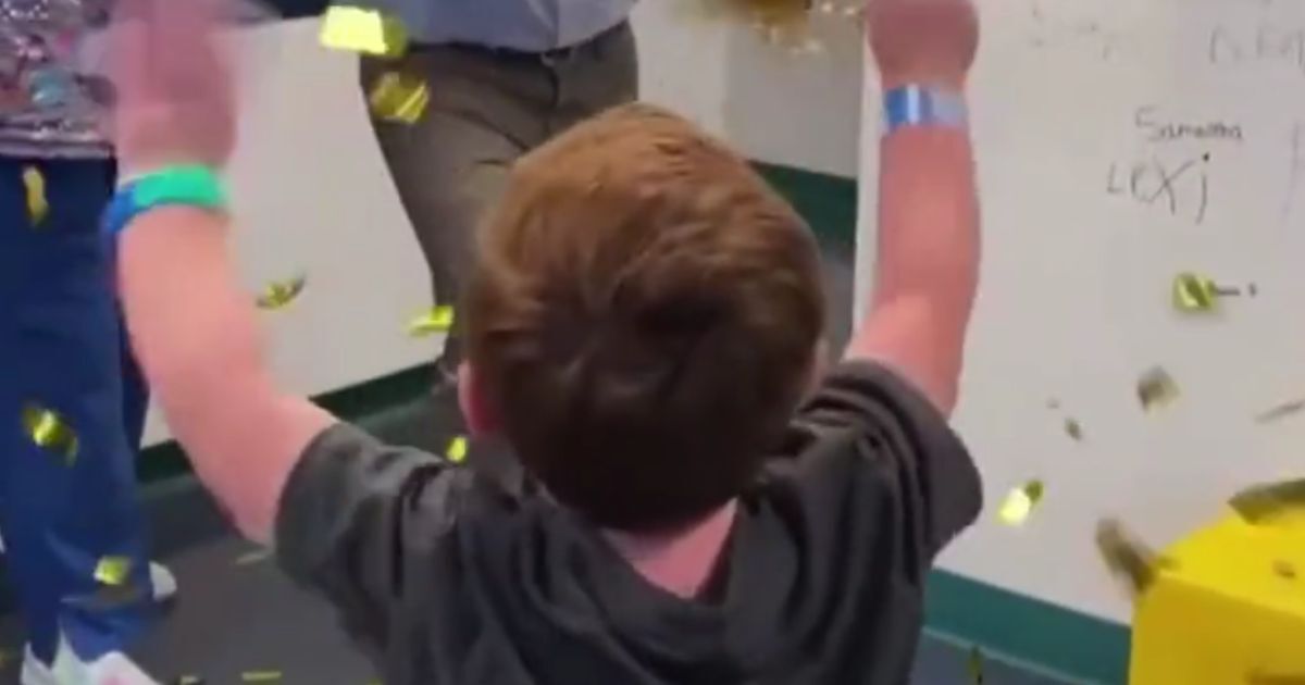 Hospital Staff Sings Special Song for Little Boy After 2-Year Battle with Leukemia