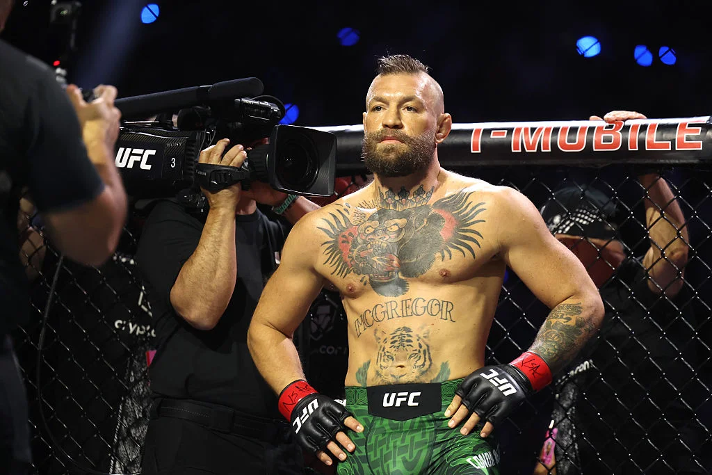 McGregor Suffers Devastating Injury as Long-Awaited UFC Return Is Cut Short