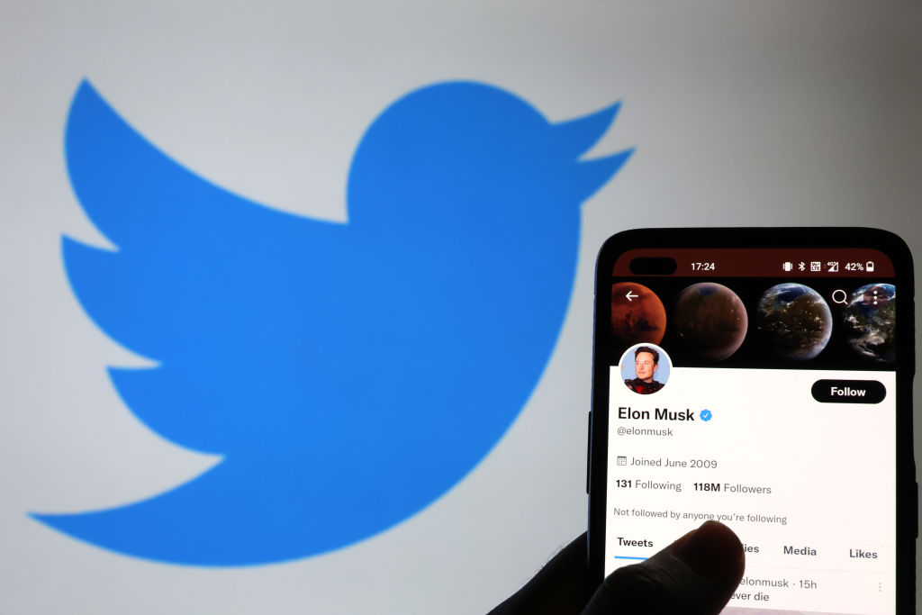 Wikipedia Editors Rush to Document Journalists’ Twitter Suspensions, Give It a Scary New Name