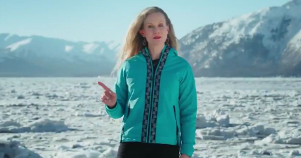 Authorities Investigate Murkowski's Conservative Challenger Over Apparent Minor Fishing License Error