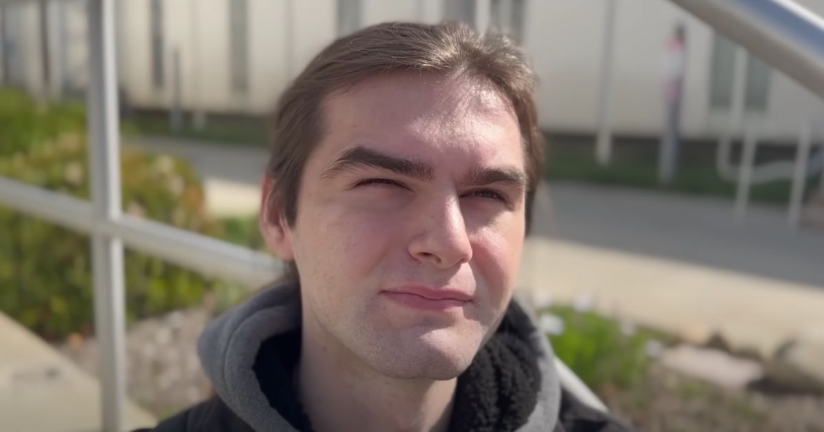 Gay Atheist Hears One ‘Very Famous Biblical Truth’ That Opens His Eyes to the Rest of the Gospel
