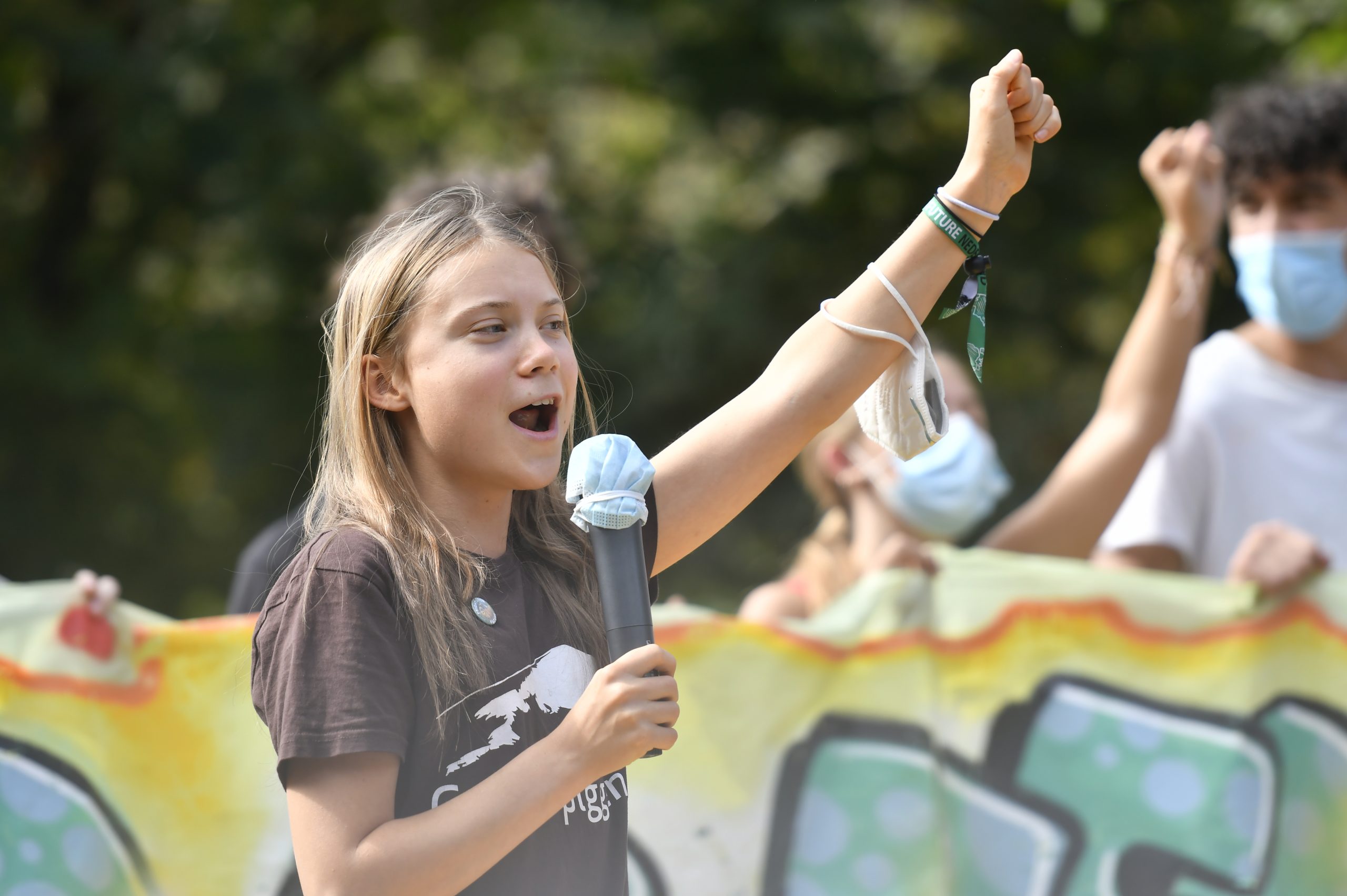 Greta Thunberg ‘Rickrolls’ Audience at Climate Concert