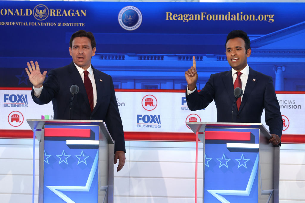 DeSantis Shuts Down Debate Moderators Asking Candidates to ‘Vote’ Opponent ‘Off the Island’