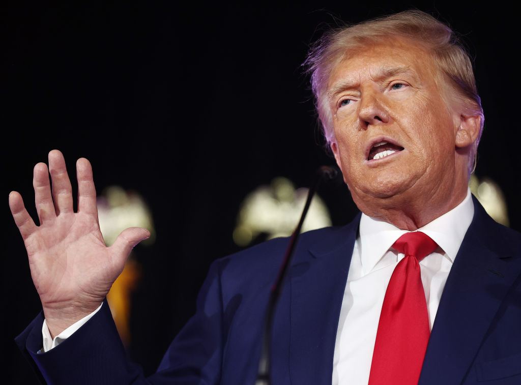Trump Issues Blistering Statement on Biden’s ‘Embarrassing Admission’ About US Weapons Stockpiles