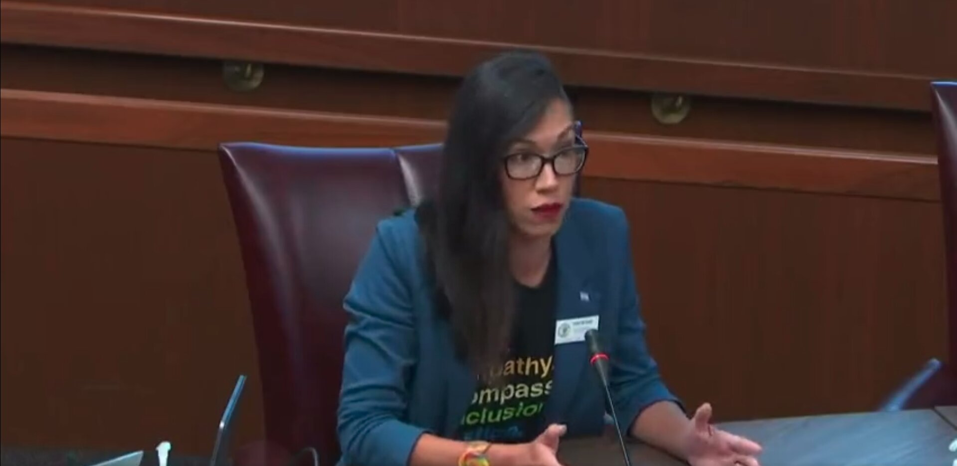 Councilwoman Claims Muslim Families Are ‘On the Same Side’ of White Supremacists in School Board Meeting