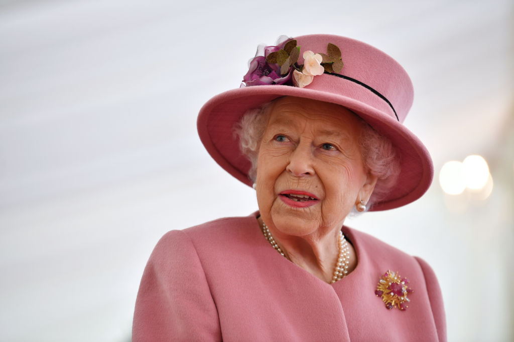 Buckingham Palace Releases Verdict on Queen’s COVID Recovery as Tensions Rage Across Europe