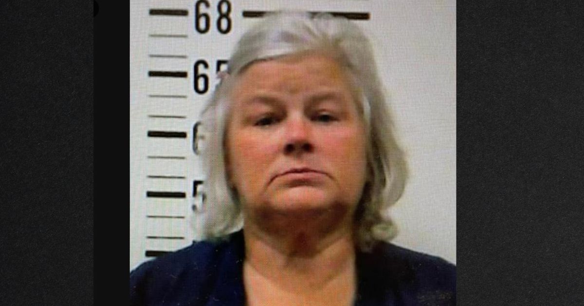Wedding Guests Notice Strange Woman at Ceremony – When She’s Arrested, the Scope of Her Alleged Scheme Becomes Clear