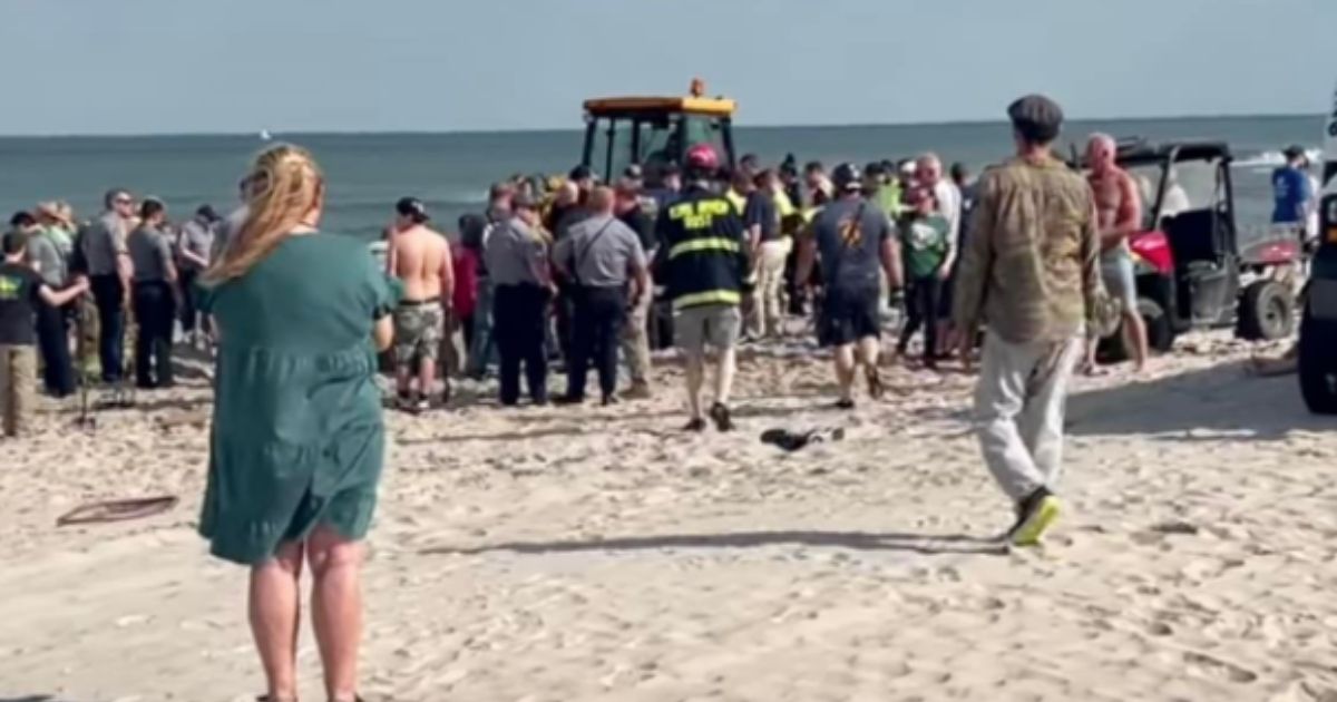 Tragedy When 10-Foot Hole at Beach Collapses on Siblings: Brother Dies, Sister Barely Makes It Out