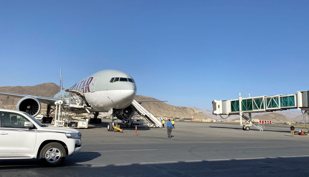 Biden Admin Halts Evacuation Flights Out of Afghanistan After Taliban Demands Seats