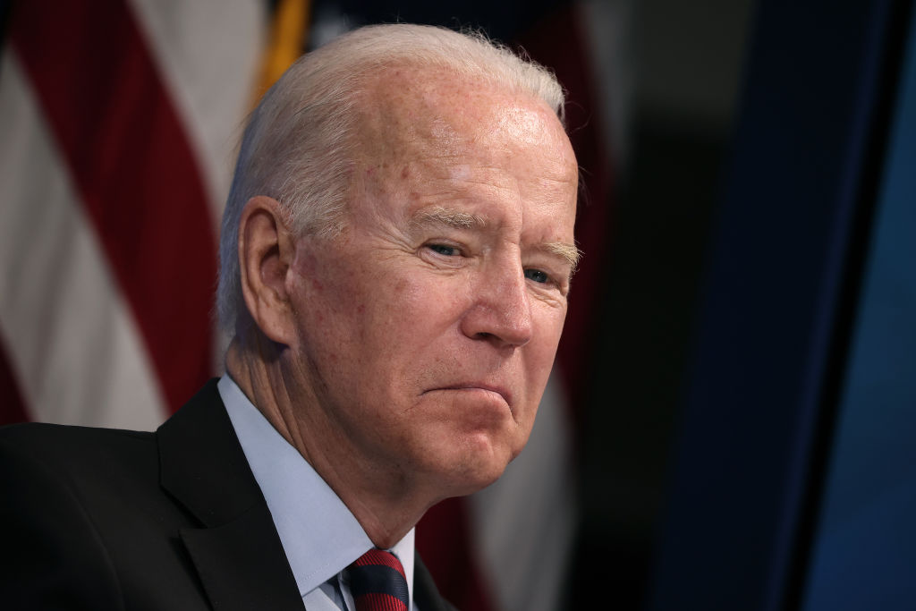 Biden’s $3.5 Trillion Spending Package in Peril After He Strikes Out With Swing Vote Manchin: Report
