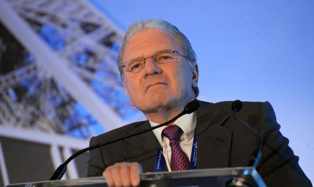 Billionaire GOP Donor Says the ‘Ideal Candidate’ for 2024 Isn’t in Race Yet