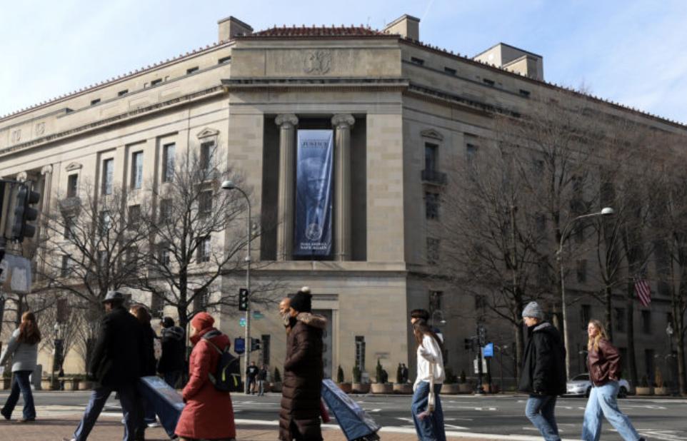 Federal Prosecutors Expand Their Indictment Of SPLC