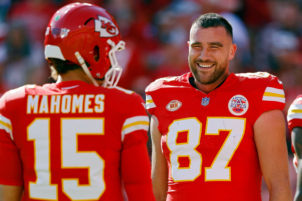 Mahomes, Kelce to Open Steakhouse in KC