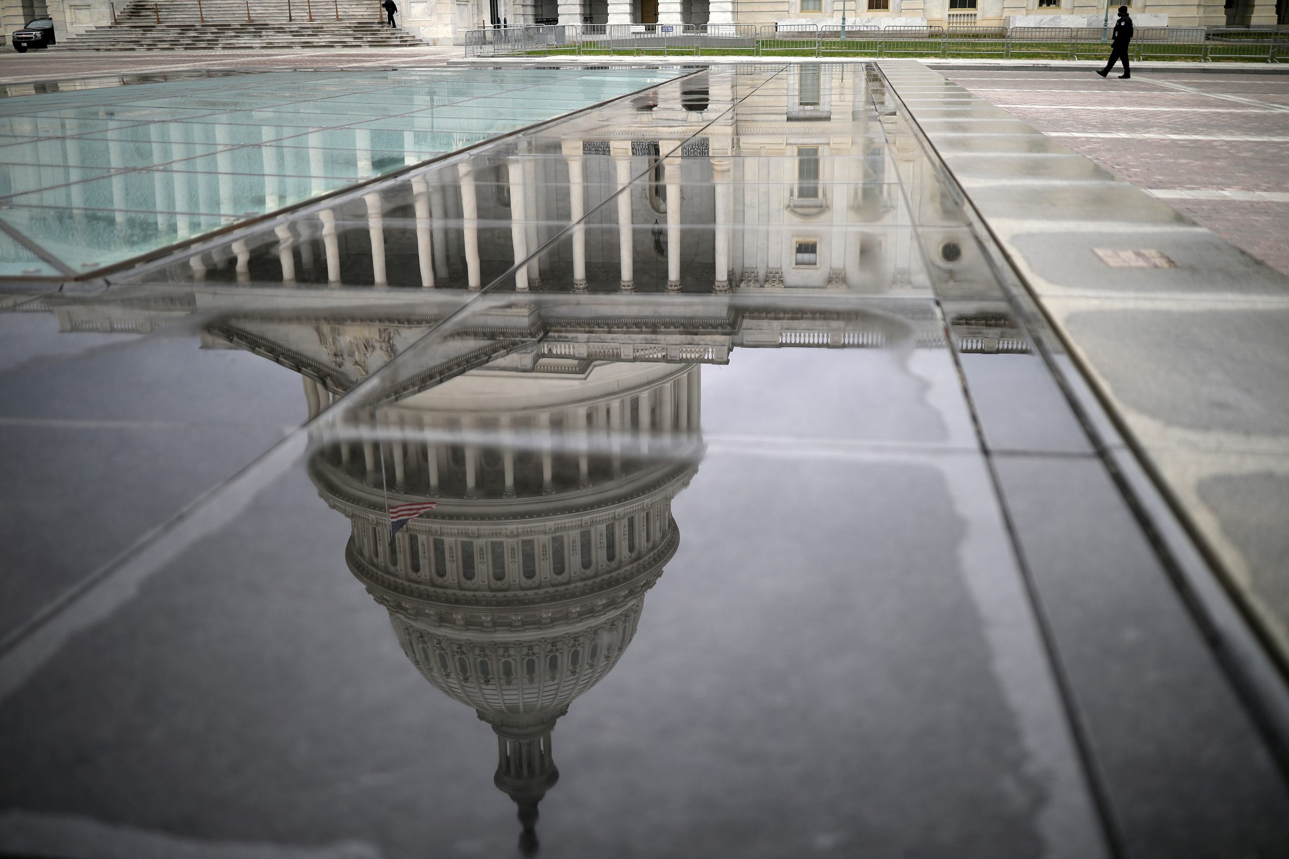 Dueling Paths for Coronavirus Relief, Budget Bills as US Congress Enters Key Week