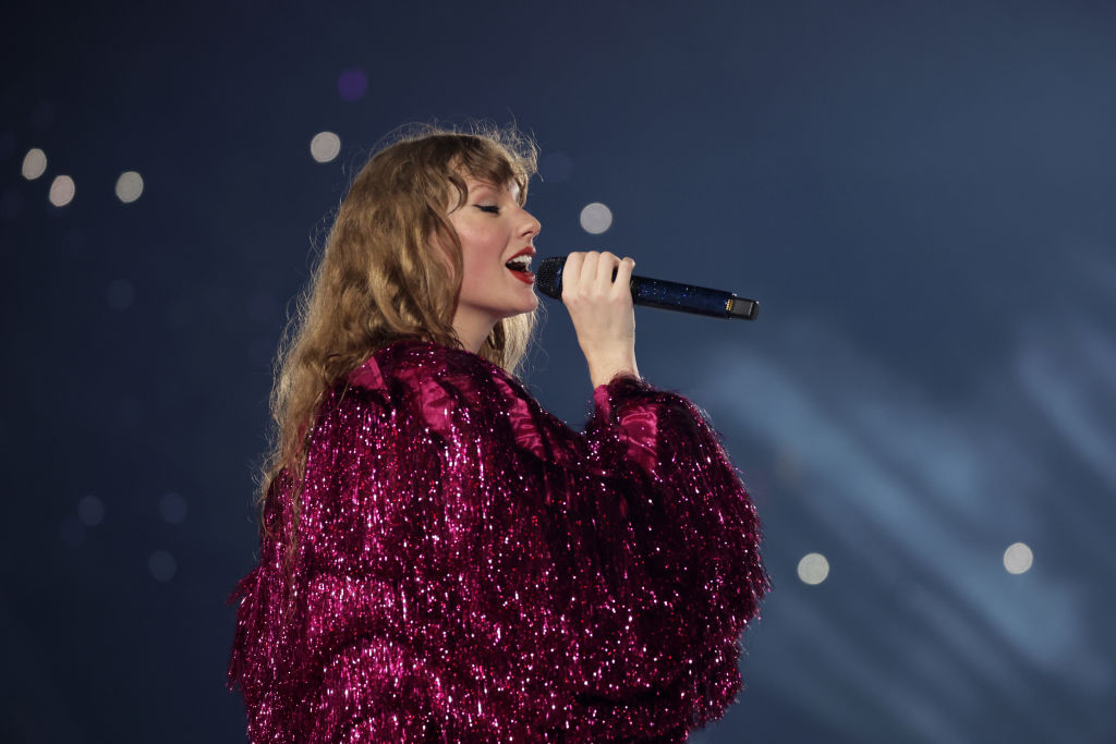 Taylor Swift Urges Fans to Vote for ‘People Who Most Represent You’ on Super Tuesday