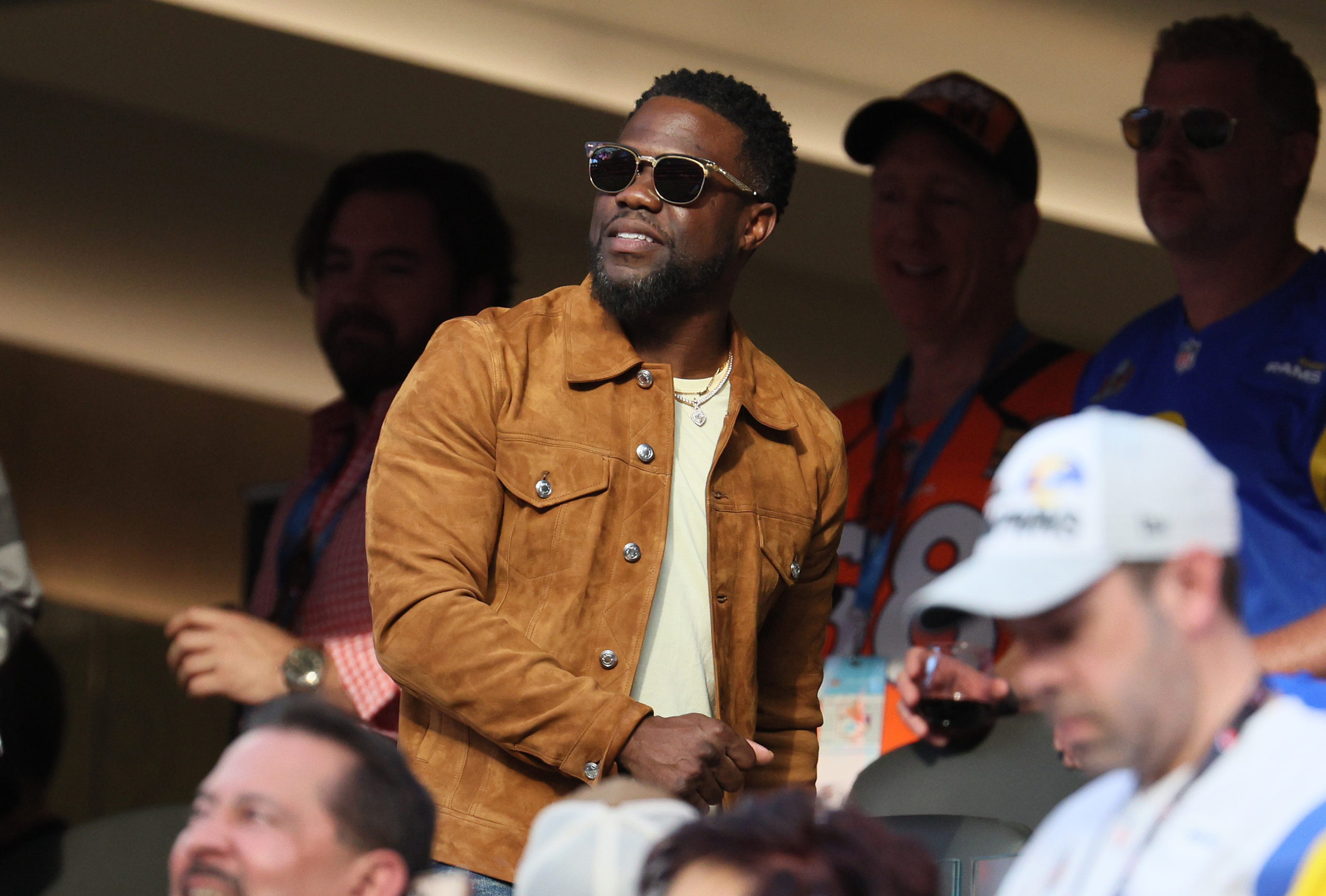 Kevin Hart Is in a Wheelchair After Racing NFL Player