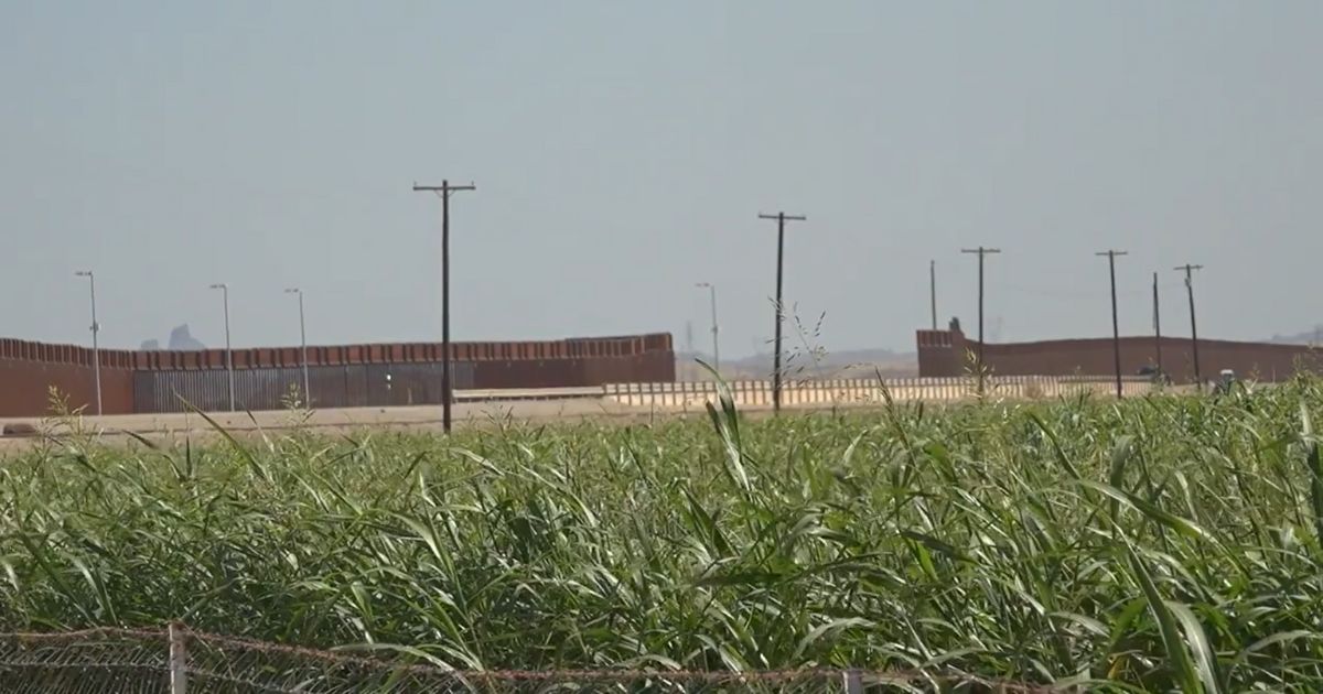 Man with Home Overlooking Border Tells Americans What He Witnesses Every Night