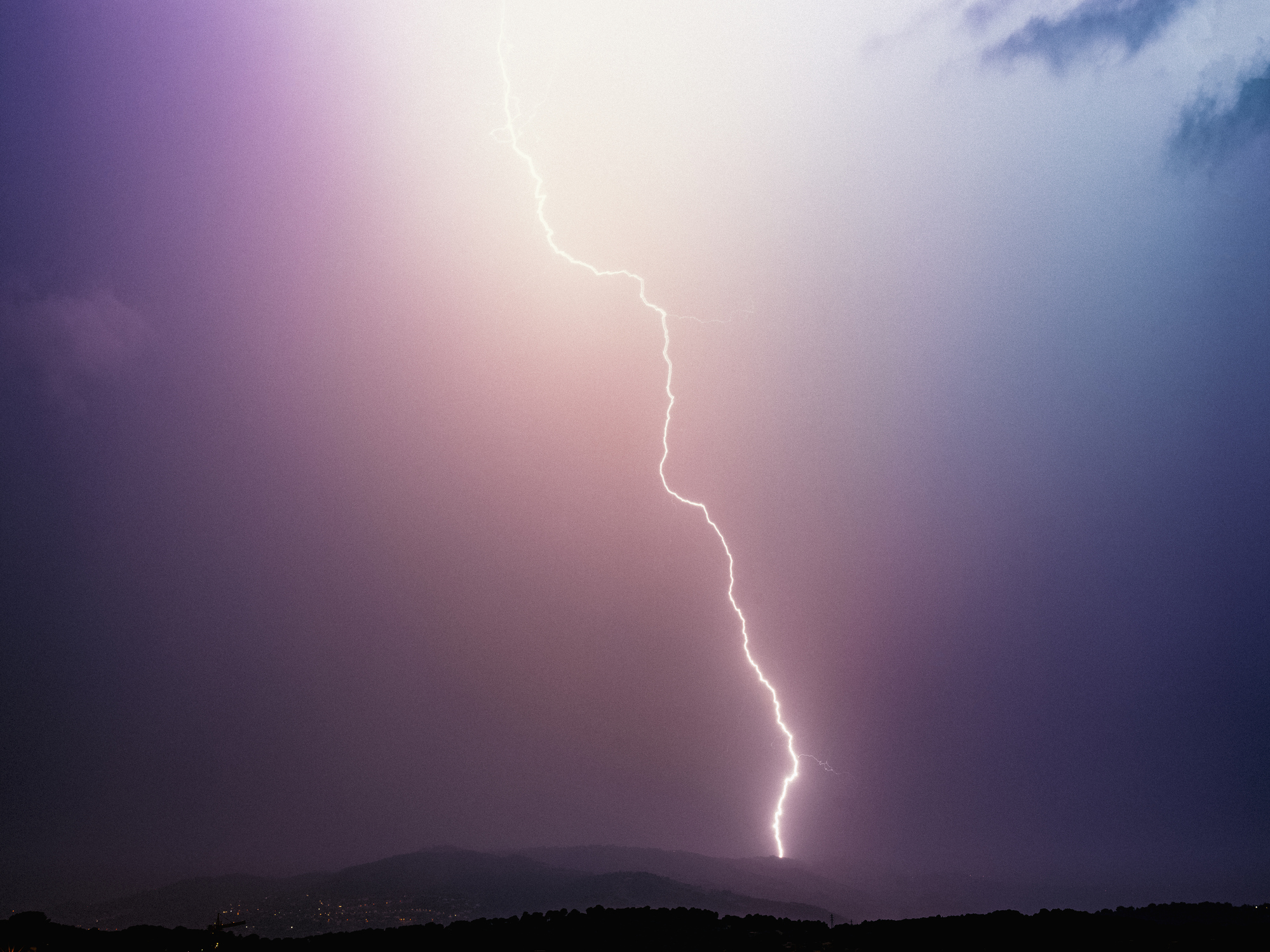 Lightning Strike At South Carolina Dam Leaves 12 Hospitalized