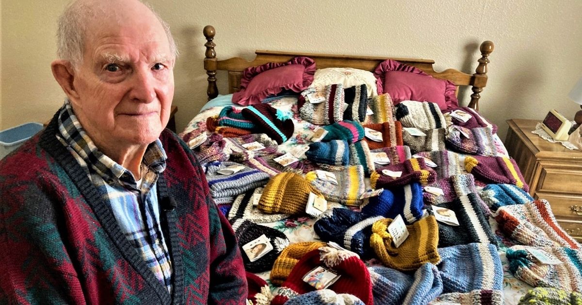96-Year-Old WWII Veteran Knits Hundreds of Hats for the Salvation Army