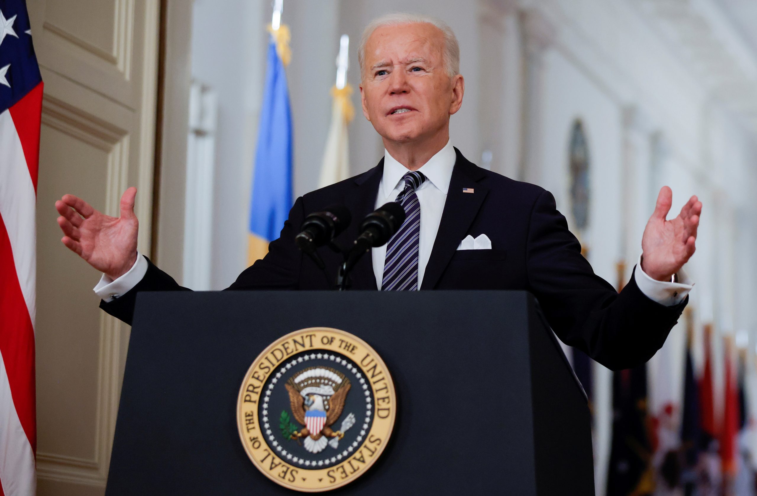 Biden Bows To China, Refuses To Issue Sanctions Despite Recent Cyberattacks