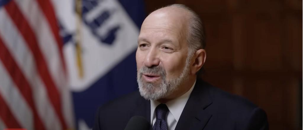 Howard Lutnick Says Former Neighbor Epstein Was ‘Greatest Blackmailer Ever’