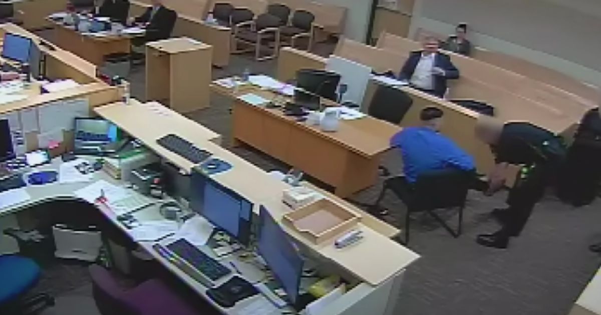 Watch: Murder Suspect Knows Exactly What He Can Do When State Law Forces Deputies to Uncuff Him