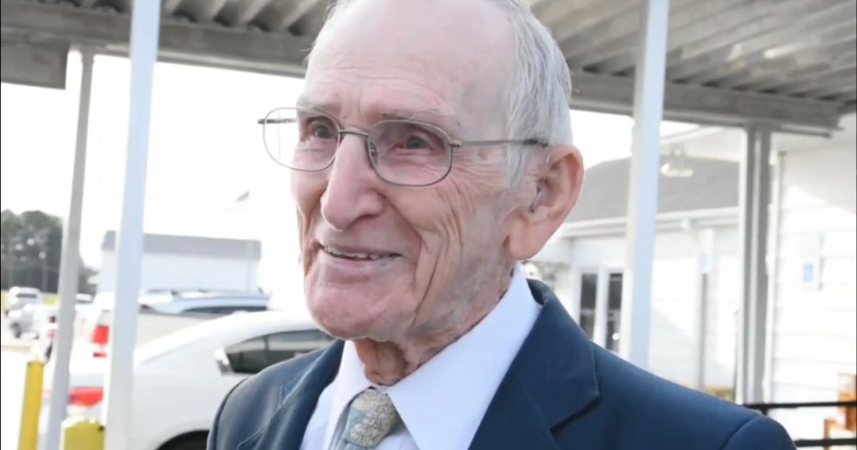 Watch: 98-Year-Old Preacher Decides to Go Skydiving for Birthday – Look How Spirited He Is