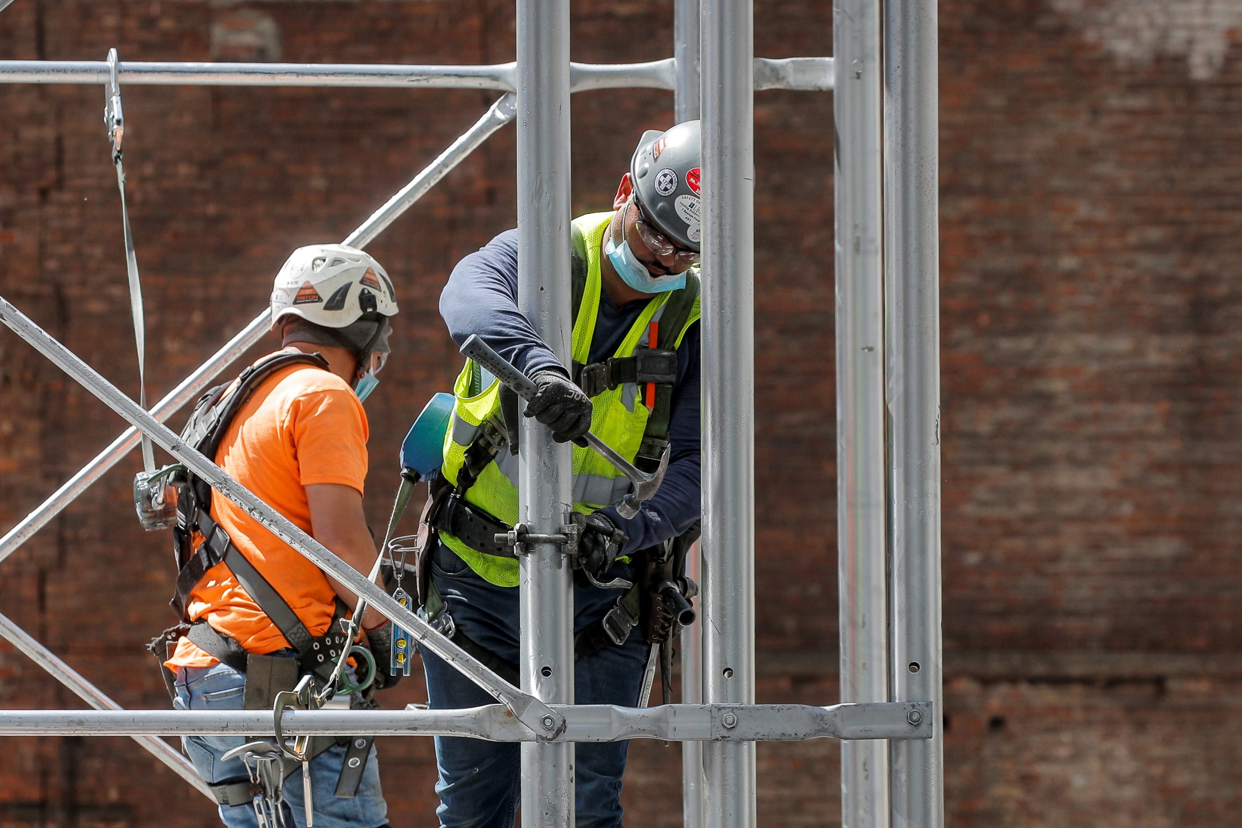 US Weekly Jobless Claims Seen Declining Further, but Millions Still Unemployed
