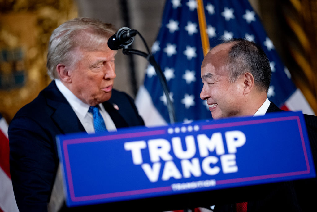 Trump, Softbank Announce $100B Investment in US With Aim to Generate 100K Jobs