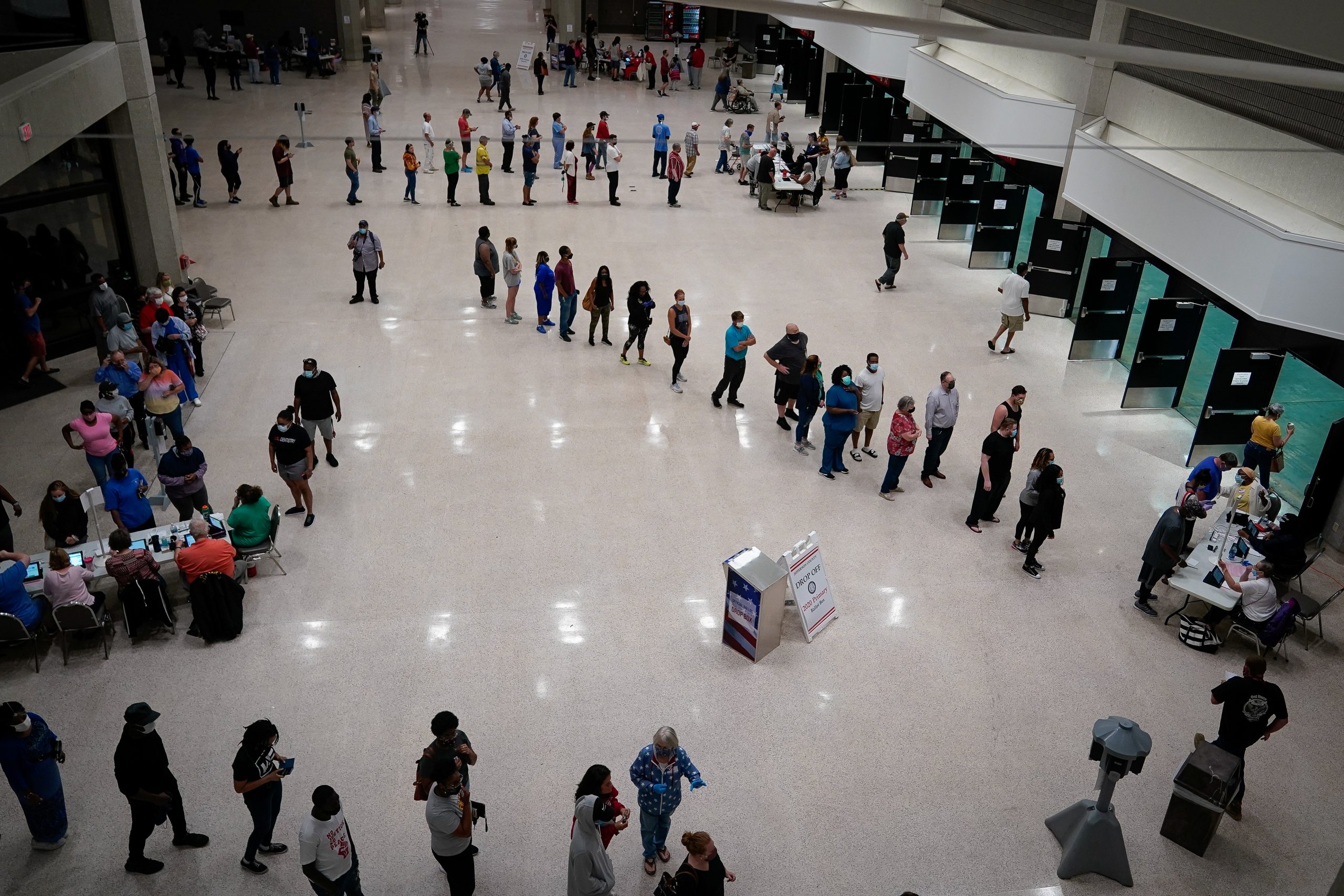 Amid Coronavirus, Few Voting Glitches Reported in Kentucky, New York