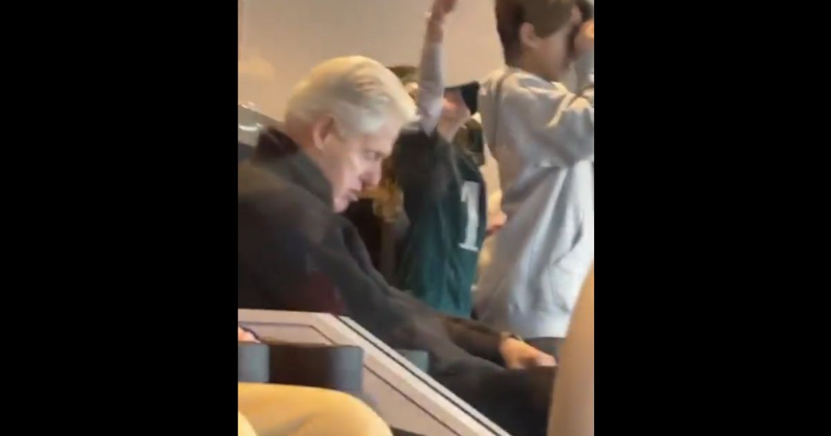 Camera Captures Unconscious Bill Clinton at NFL Game