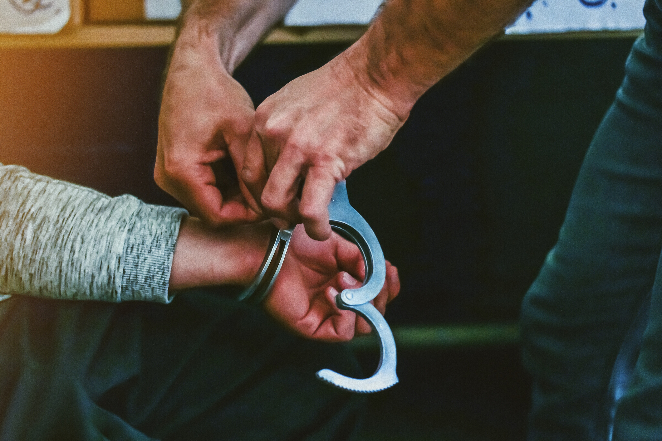 14-Year-Old Girl Arrested After Allegedly Trying to Hire Hitman in Sick Valentine’s Day Murder Plot