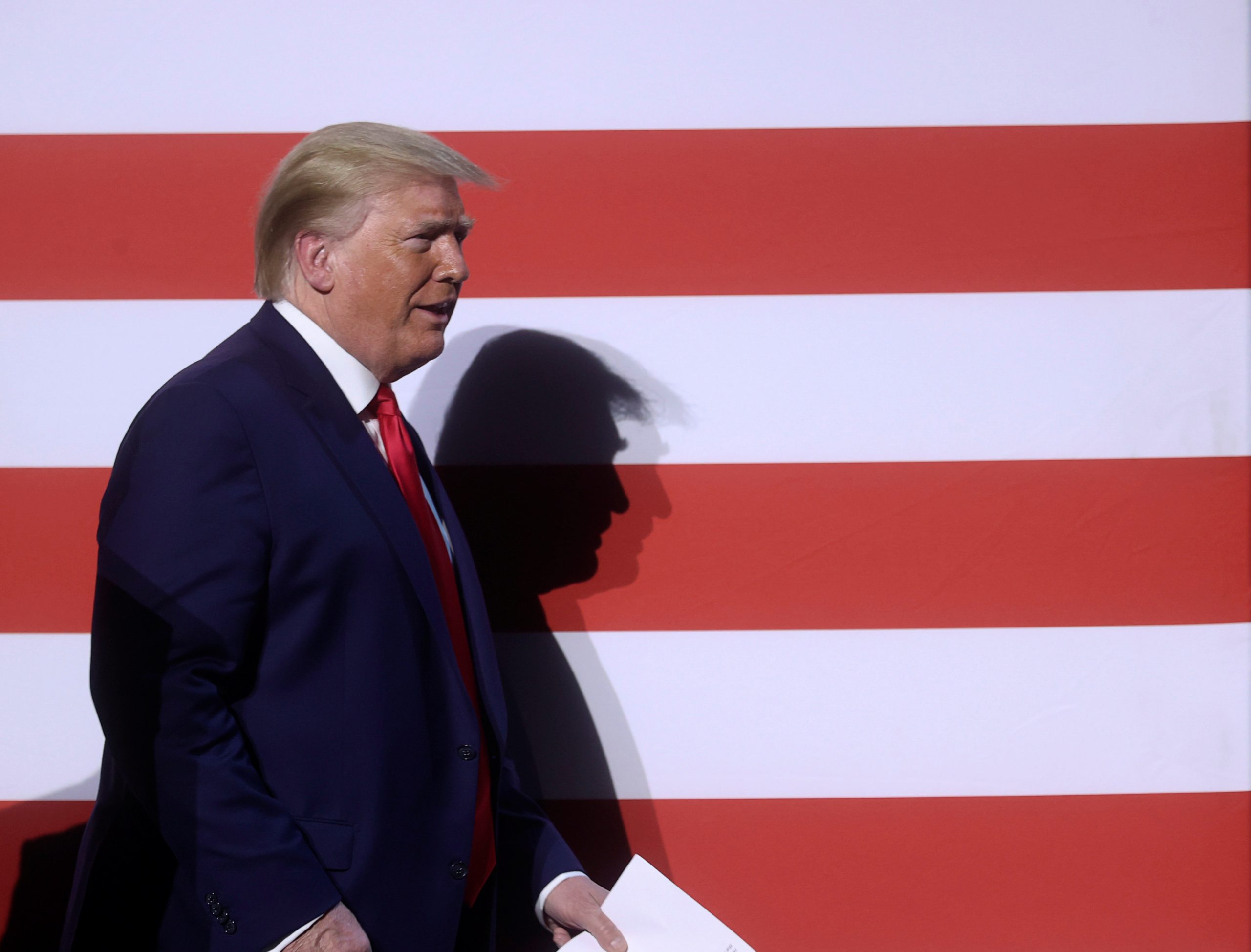 Trump Campaign to Give Tulsa Rally-Goers Masks, Fever Checks