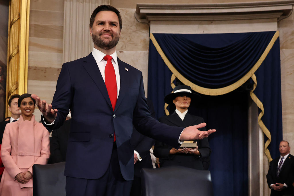 Vance Sees Oval Office For First Time: ‘This is Incredible’