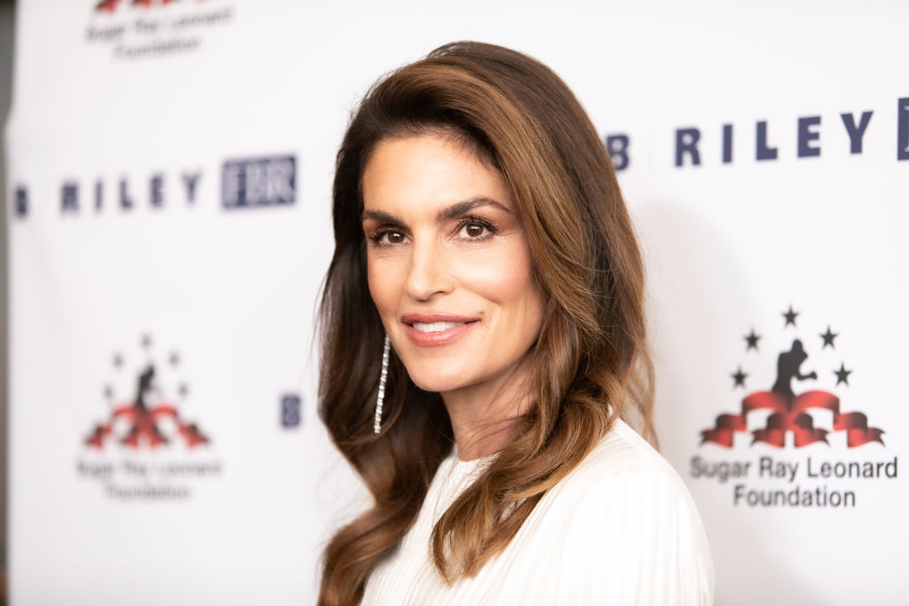 Cindy Crawford Reveals the Beauty Struggle She Hid for Years