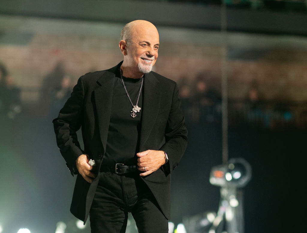 Singer Billy Joel Cancels Concerts, Reveals Brain Disorder Diagnosis