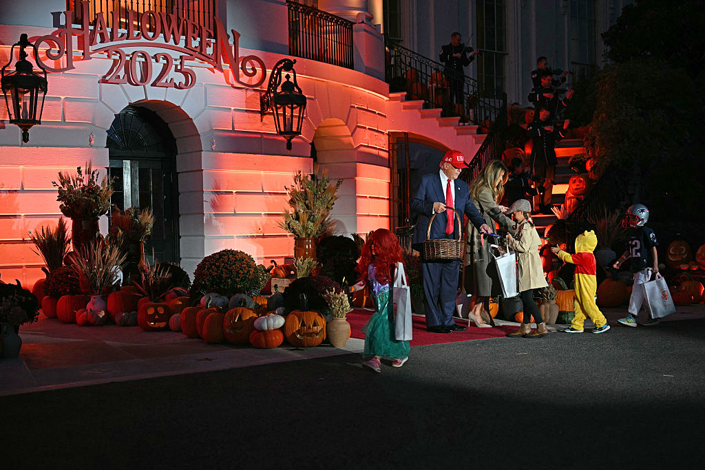 Halloween Déjà Vu: Trump Makes Same Candy Move From 2019