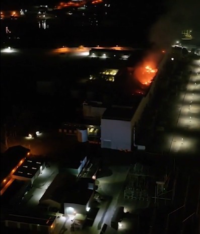 People Told to Evacuate After California Battery Plant Ignites In Flames