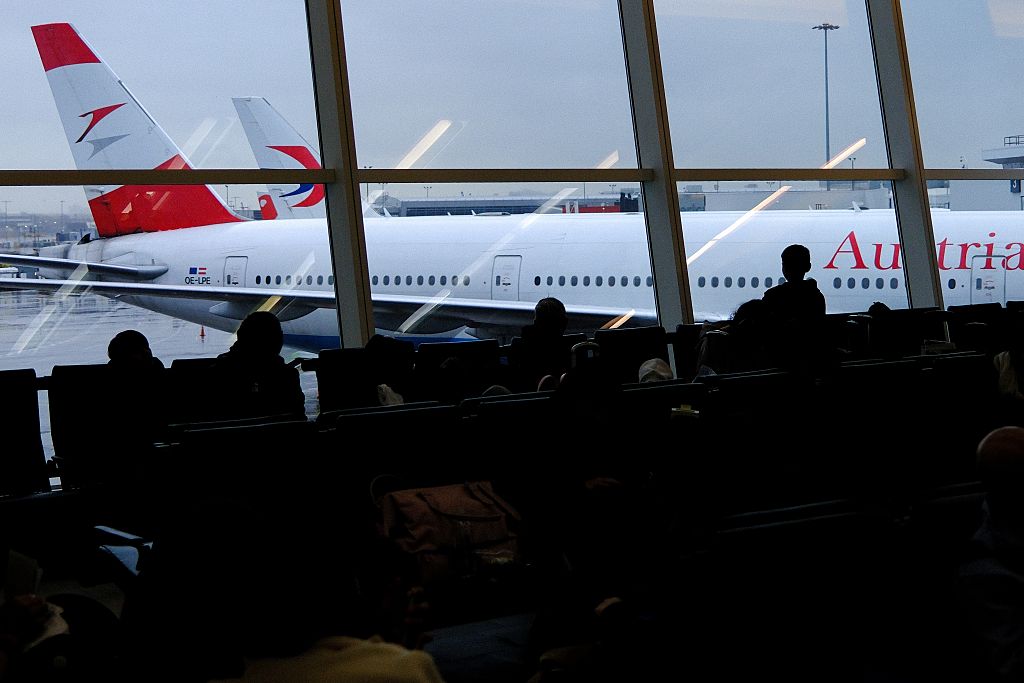 Snowstorm Grounds Holiday Travelers at JFK