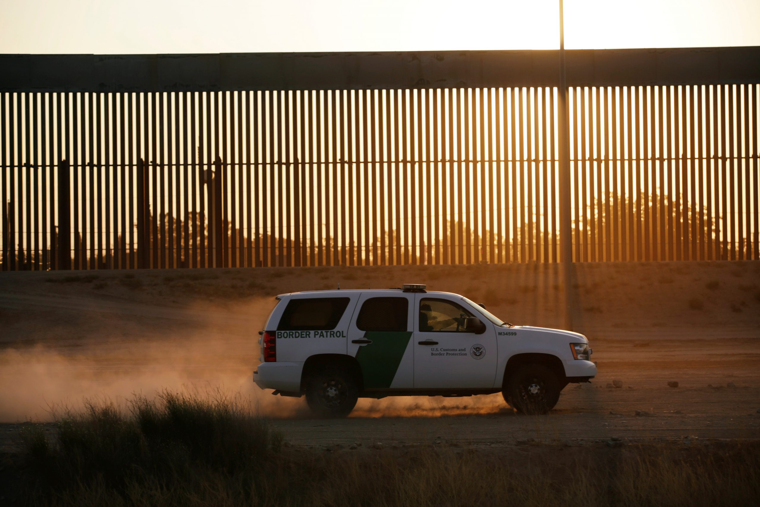 Mike Huckabee: 7,000 Border Crossers Test Positive for COVID in McAllen, Texas