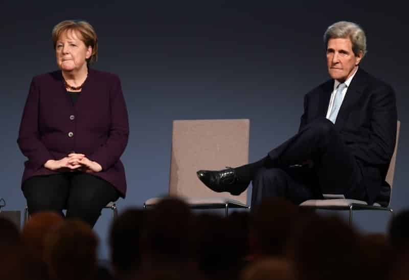 US Climate Envoy Kerry Calls New Chinese Counterpart ‘Leader’ and ‘Believer’