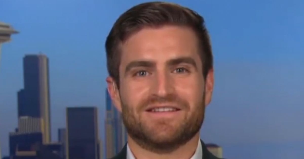 Brian Stelter Invites Yale Researcher to Dunk on Fox News, It Backfires Spectacularly