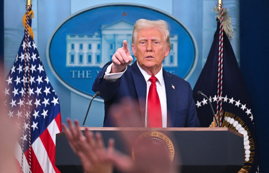 Trump Addresses DC Plane Crash, Says ‘There Are No Survivors’