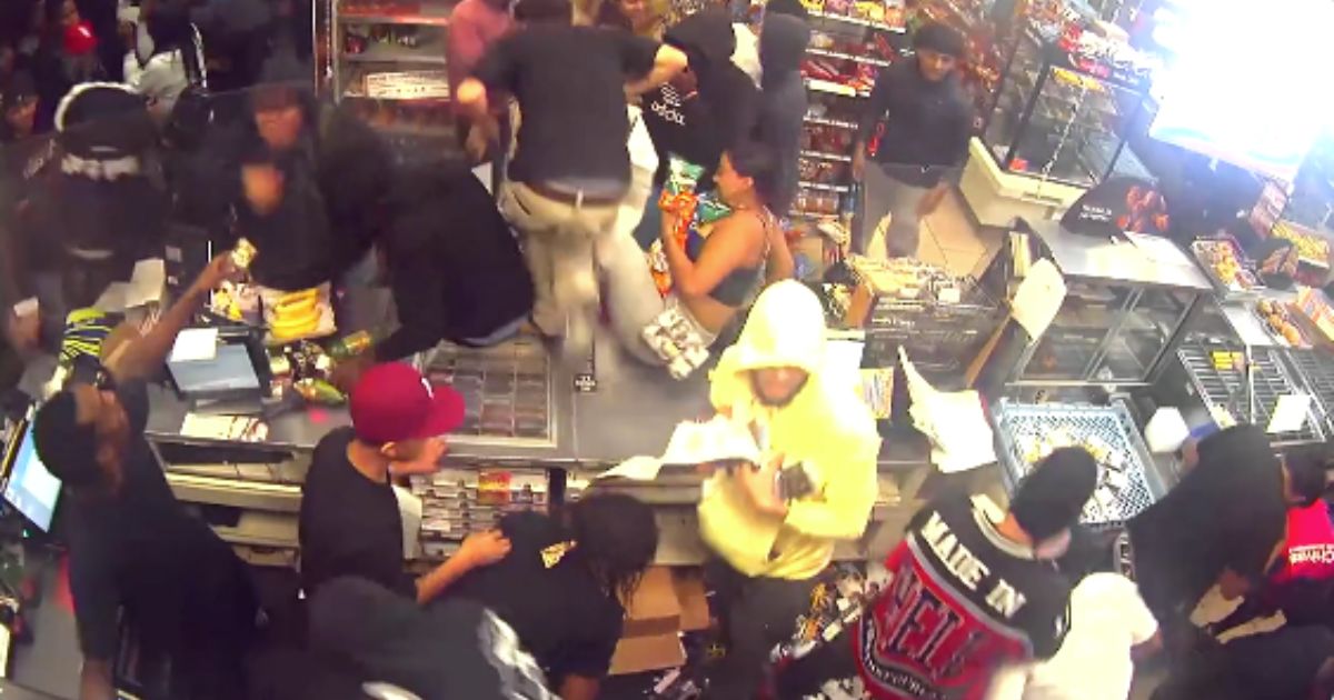 Total Anarchy Erupts After Street Takeover in Los Angeles, Mob Loots 7-Eleven