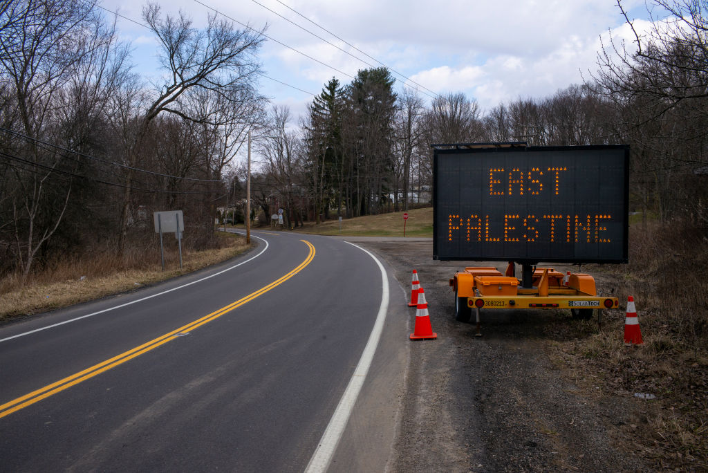 Something Strange Now Happening to the Skin of Residents Near East Palestine Train Crash
