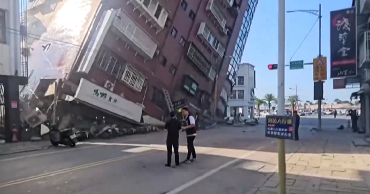 Japan, the Philippines, and Others Respond After Tsunami Warnings Caused by Taiwan Earthquake Spread