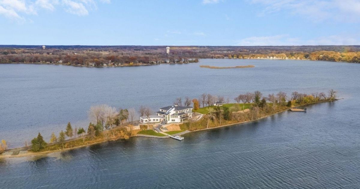 Perfect Getaway: Private Island Hits American Market For $6.6 Million