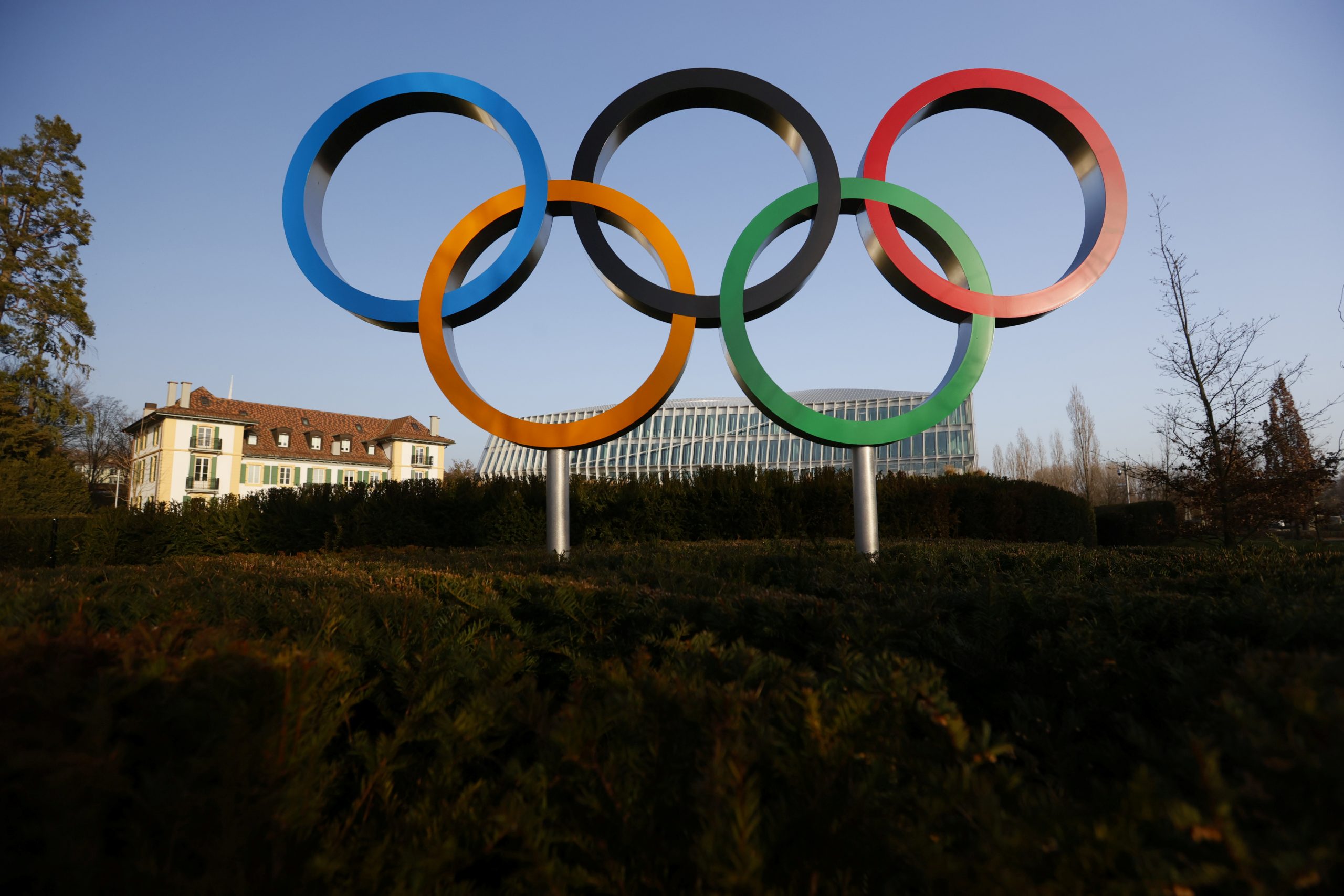 Olympian Tries To Auction Off Medal To Pay for Infant’s Heart Surgery, But Winning Bidder Won’t Accept Prize